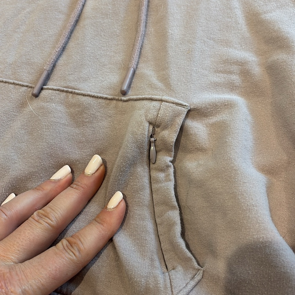 FLX cropped hoodie - Picture 3 of 4